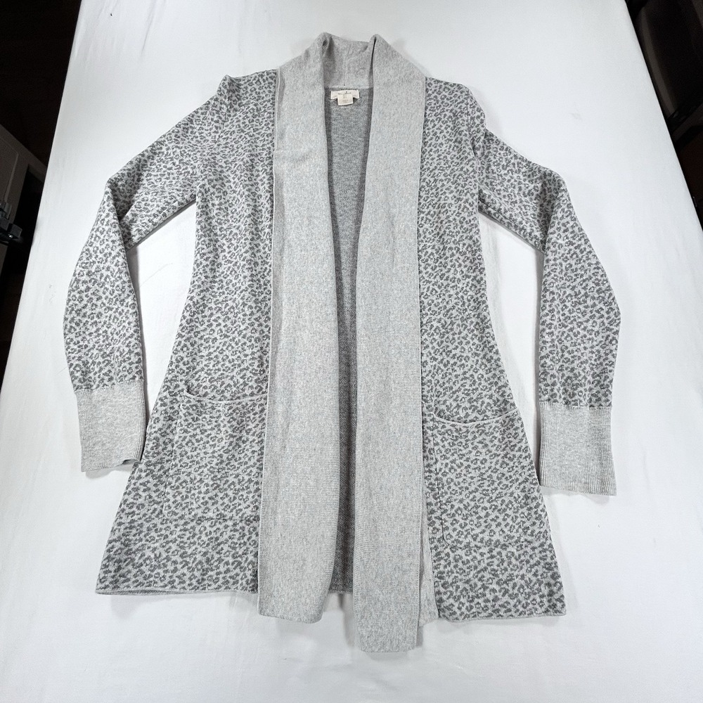 Kaisley Cardigan Anthropologie L 100% Cotton Grey Leopard Boho Simple Soft Comfy